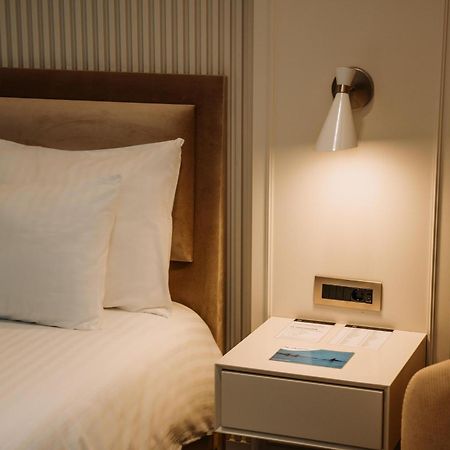 En Hotel Boutique Измир Экстерьер фото